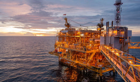 Decommissioning cover pic